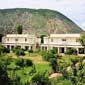 Hotel Alwar Bagh